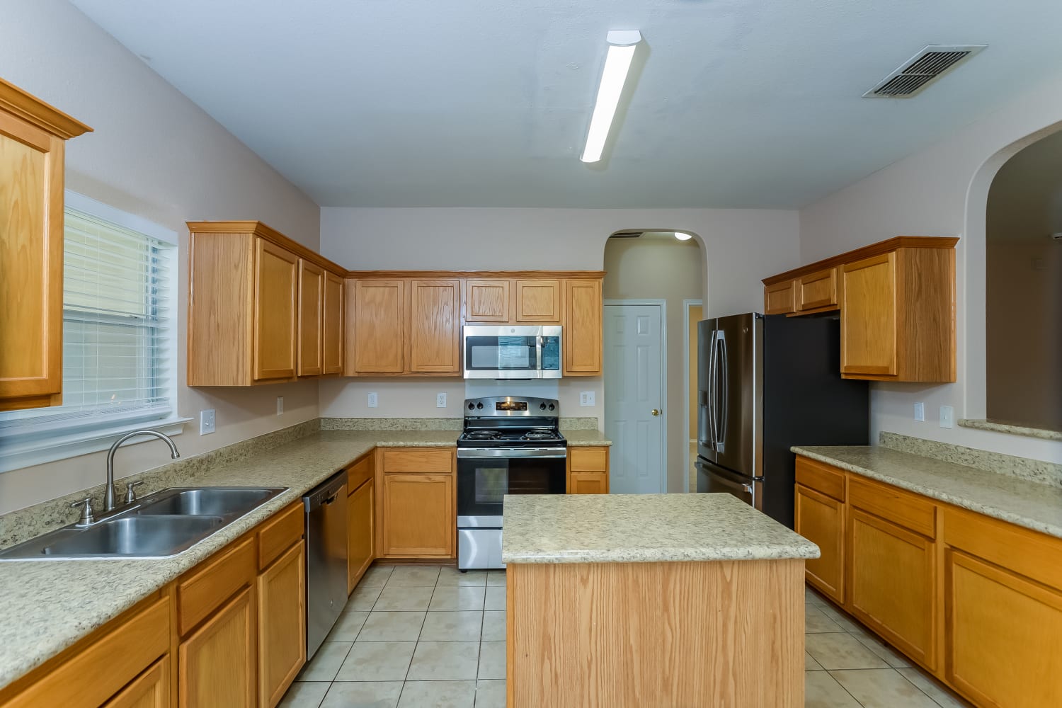6119 Briscoe Leaf photo 4