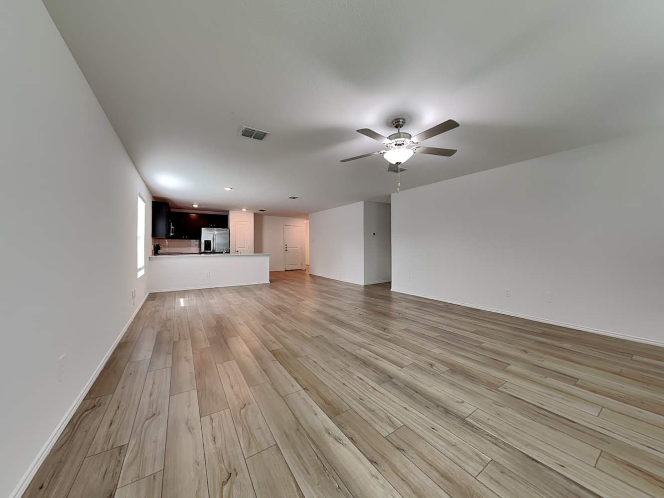 10645 Sewell Cir photo 4