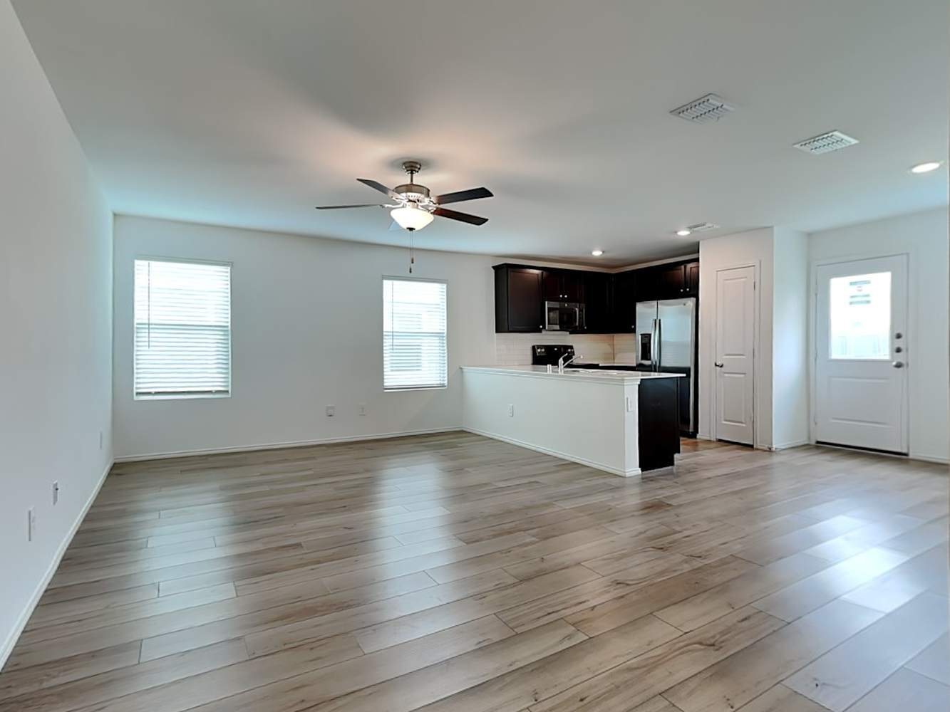 10616 Sewell Cir photo 5