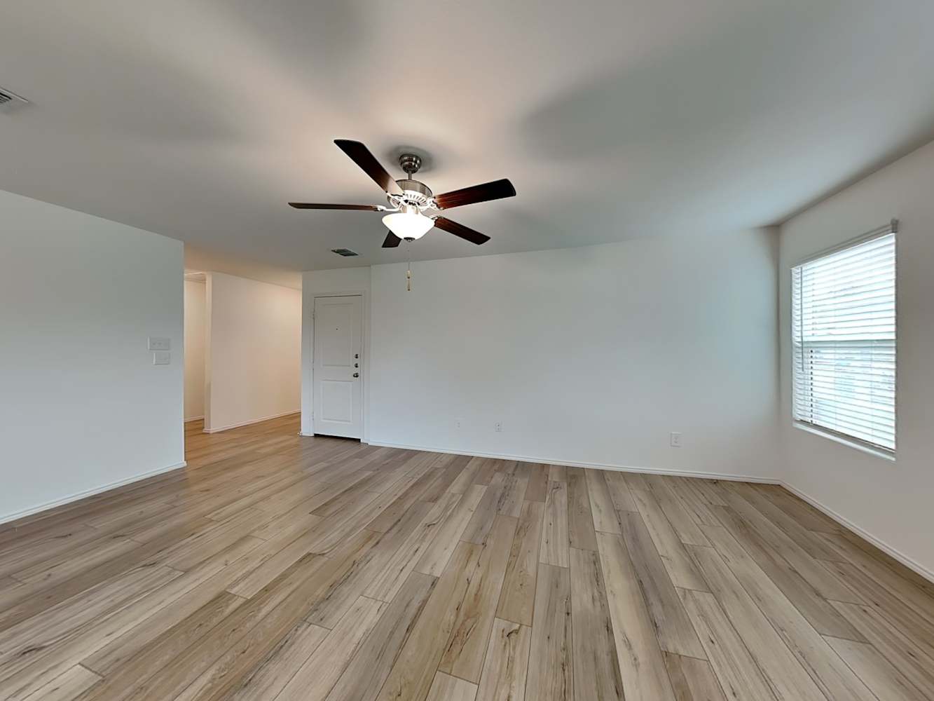 10616 Sewell Cir photo 3