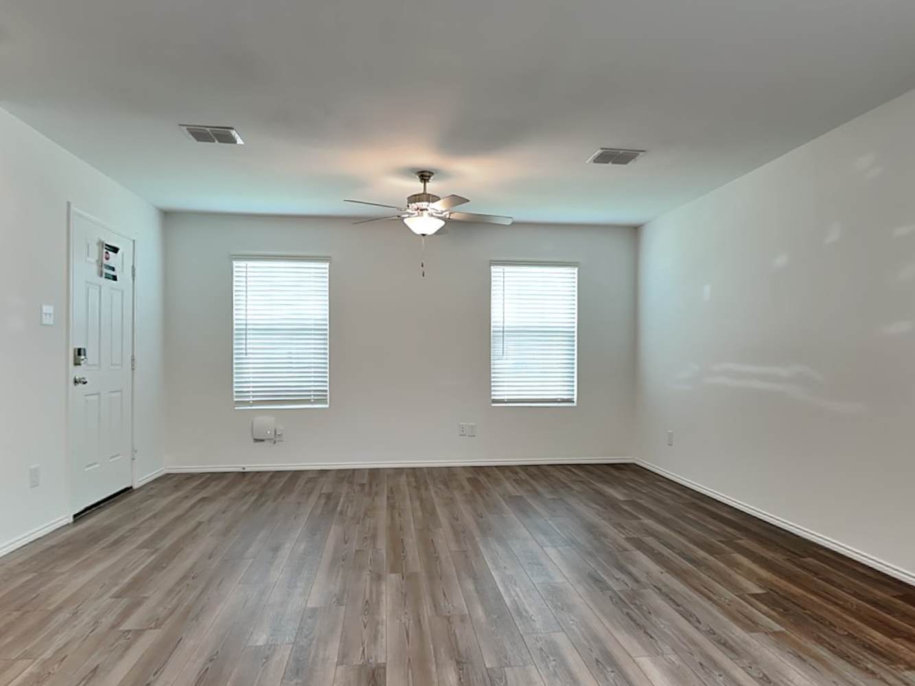 125 Branch Village Wy photo 3