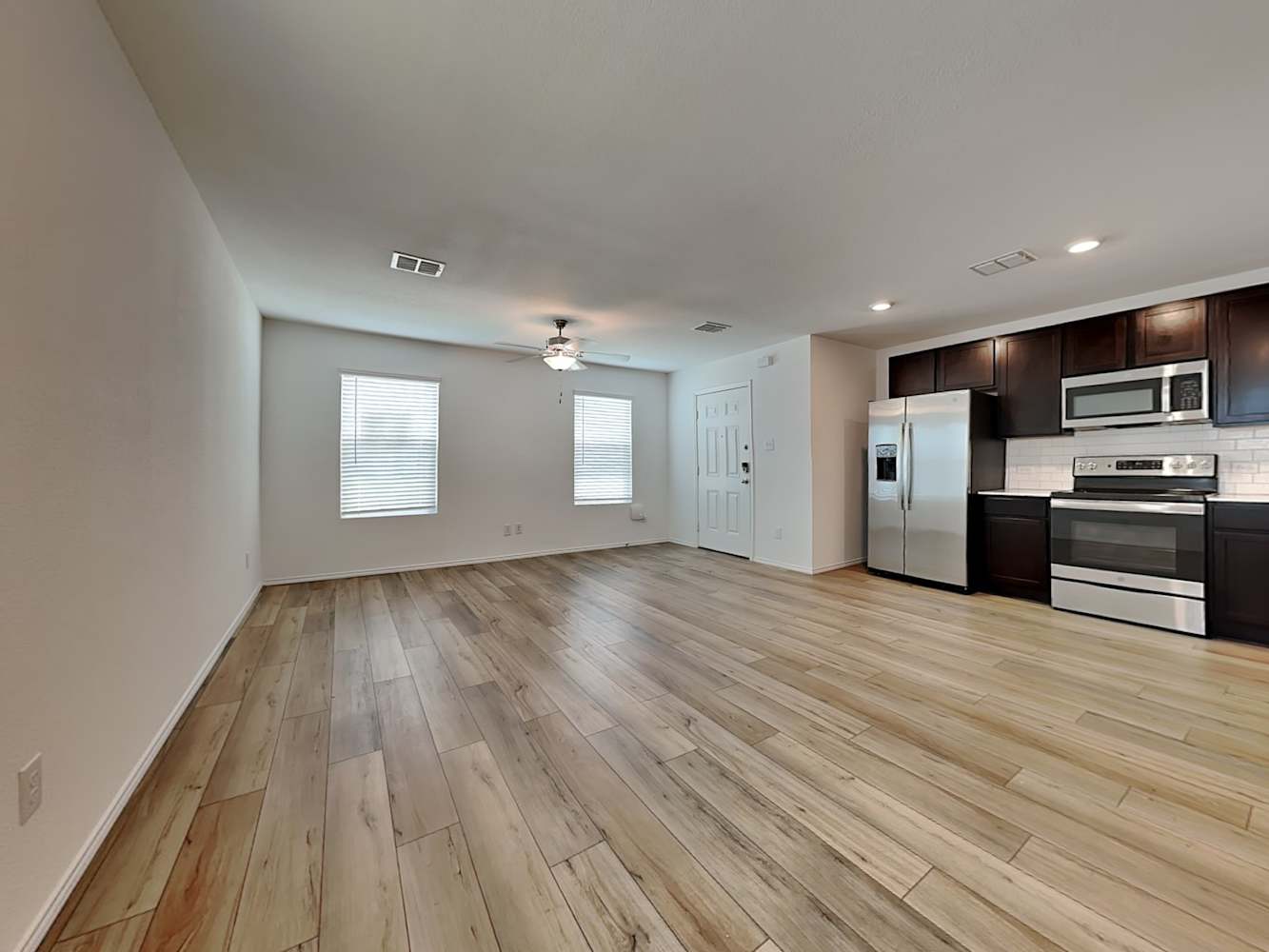 412 Branch Village Wy photo 3