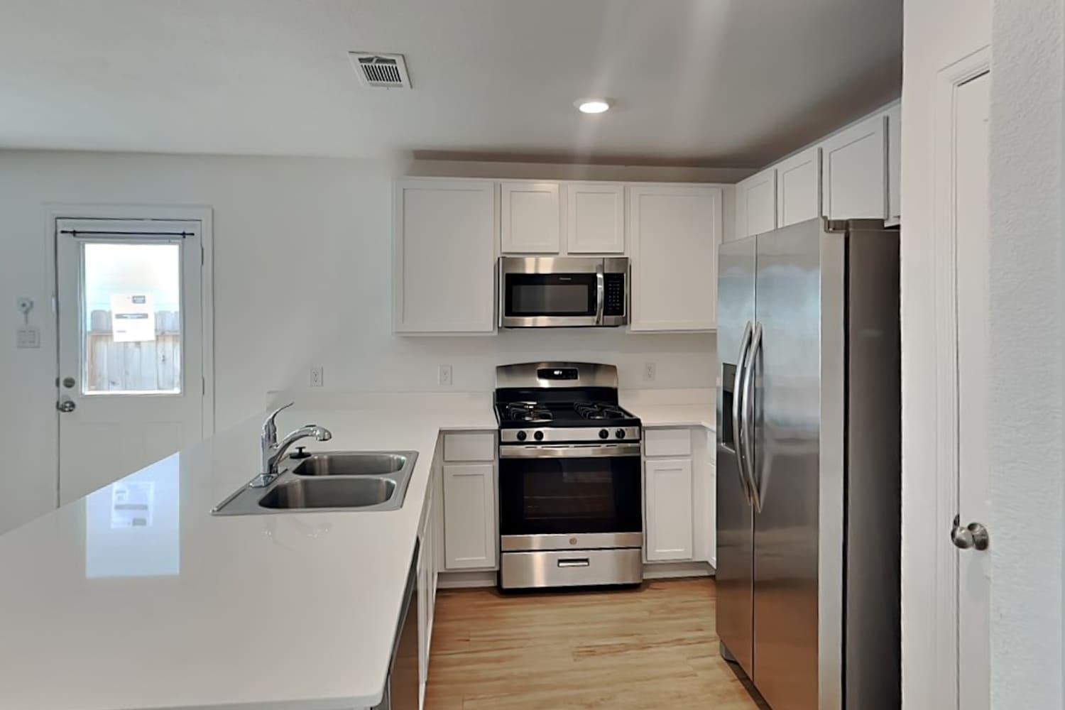 22352 Sonora River Trce photo 4