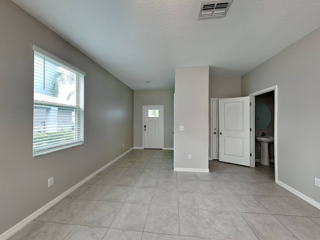 8476 Druid Oaks Ln photo 4