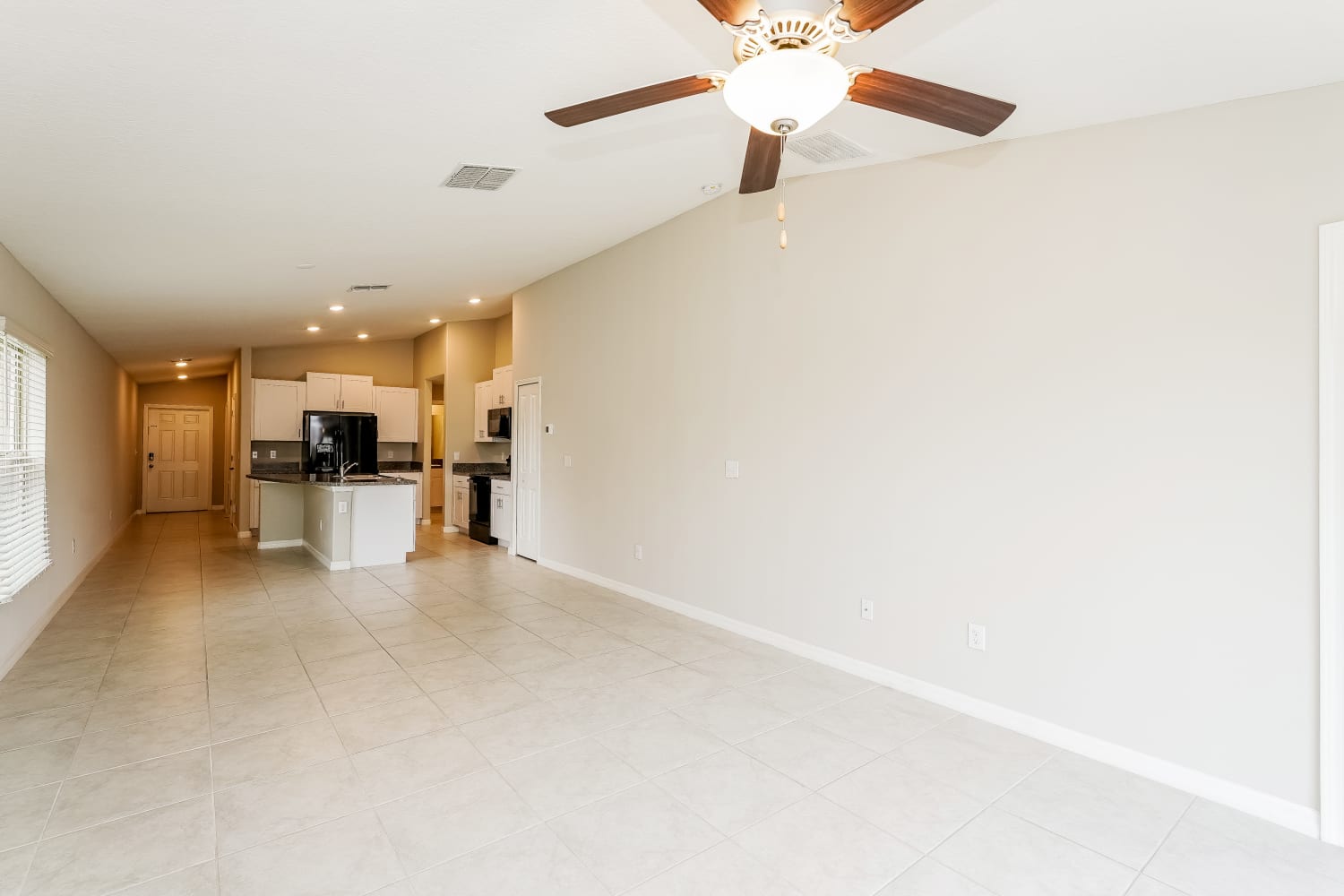 7109 King Creek Dr photo 3