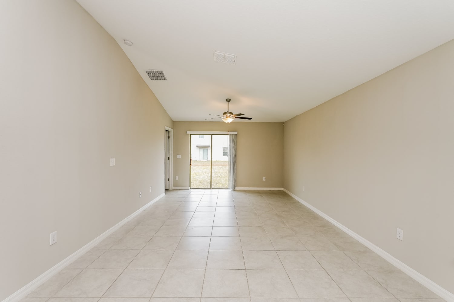 7109 King Creek Dr photo 4