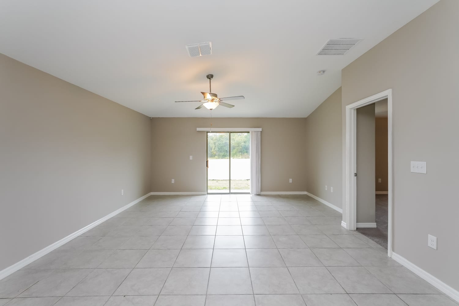 1457 Flower Dust Dr photo 4