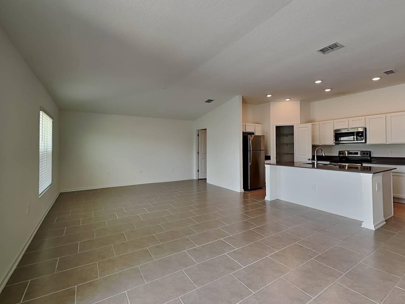 3085 Blue Bonnet Ln photo 5