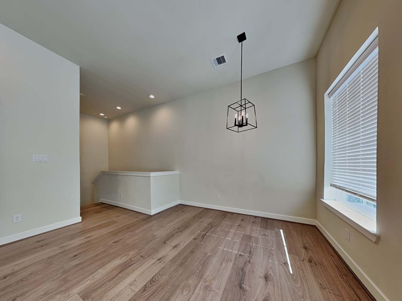 6387 Paddington Bend Dr photo 4