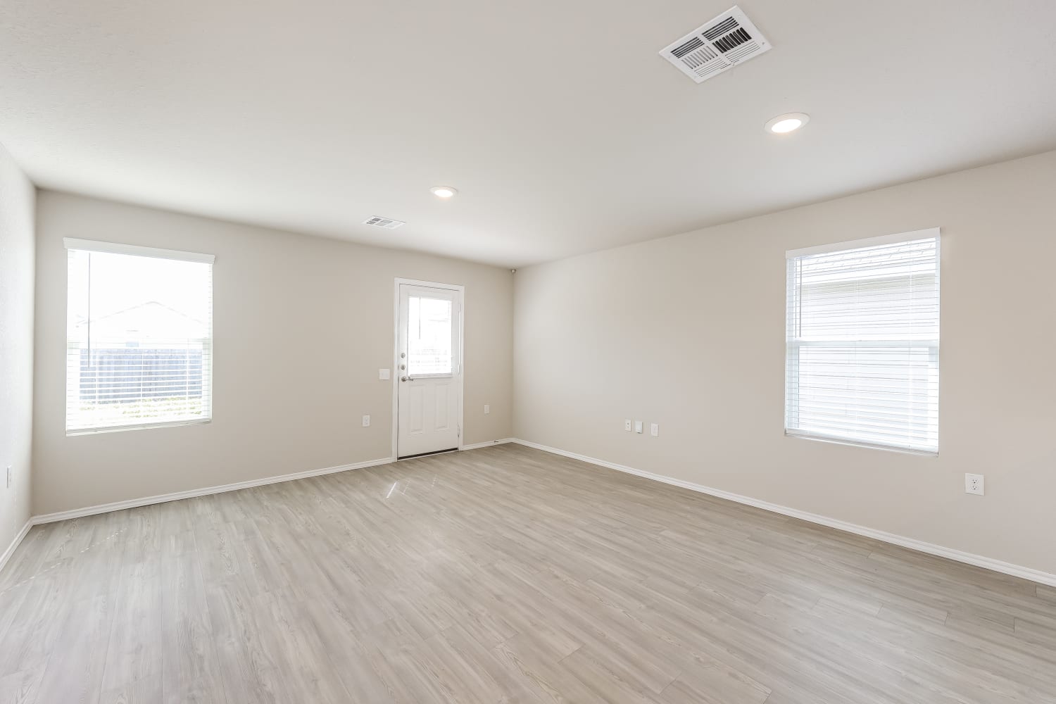 922 Albatross Wy photo 4