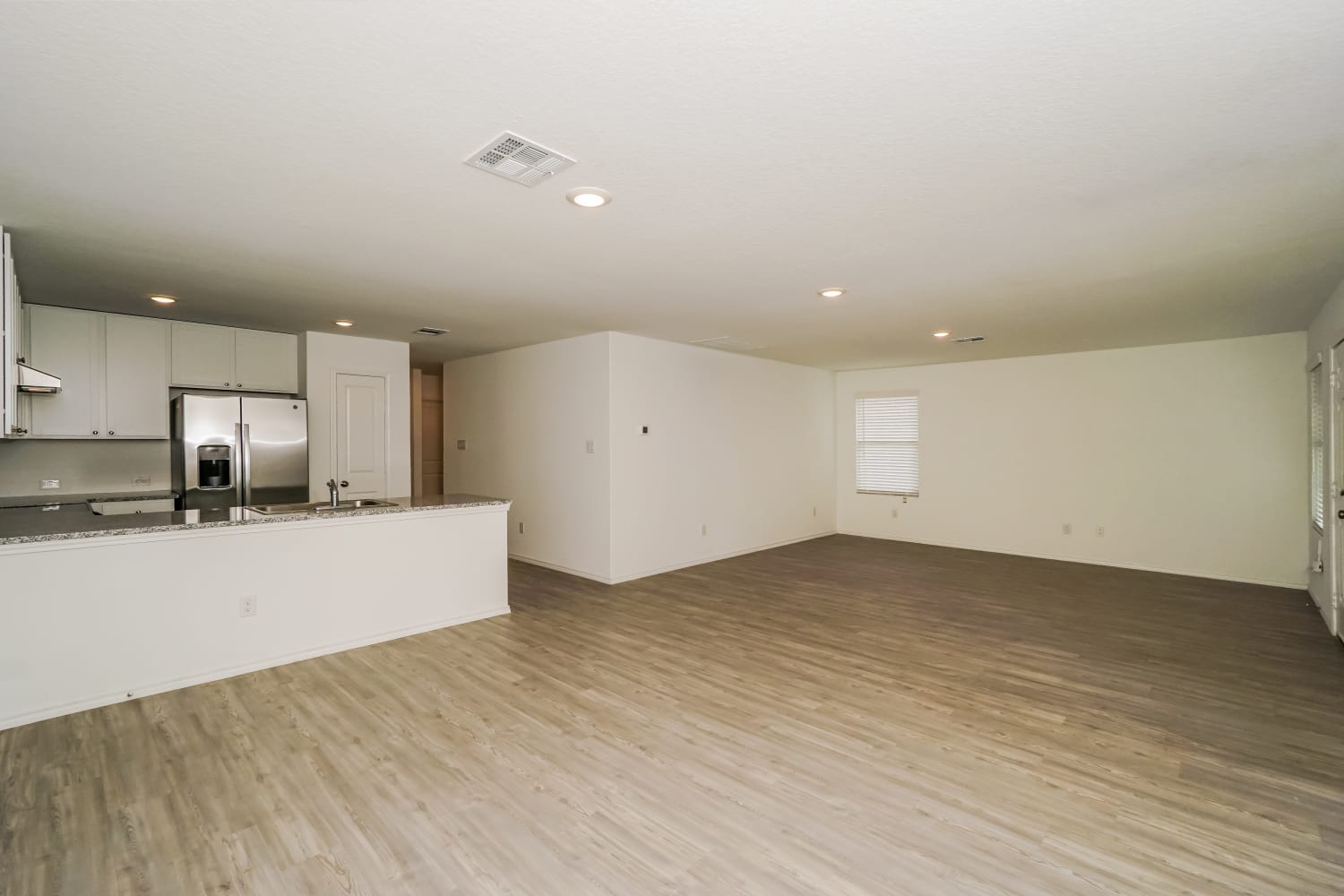 121 Parish Ln photo 5