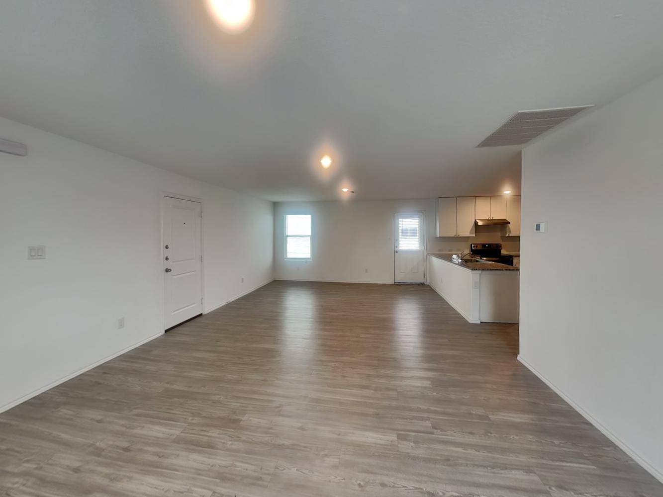 113 Parish Ln photo 4