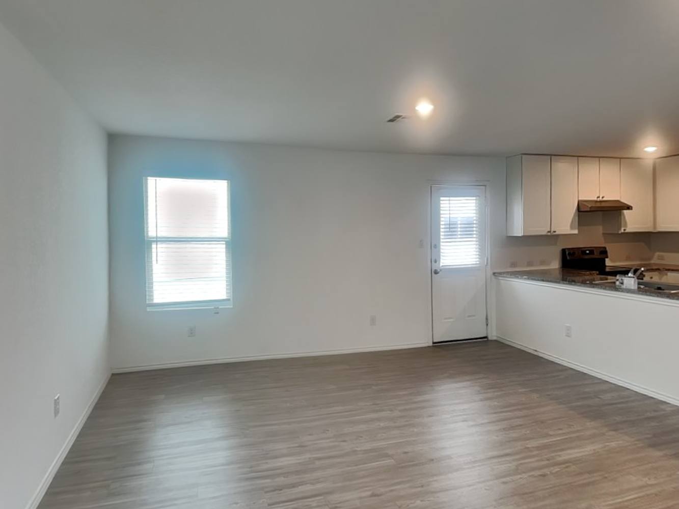 113 Parish Ln photo 5