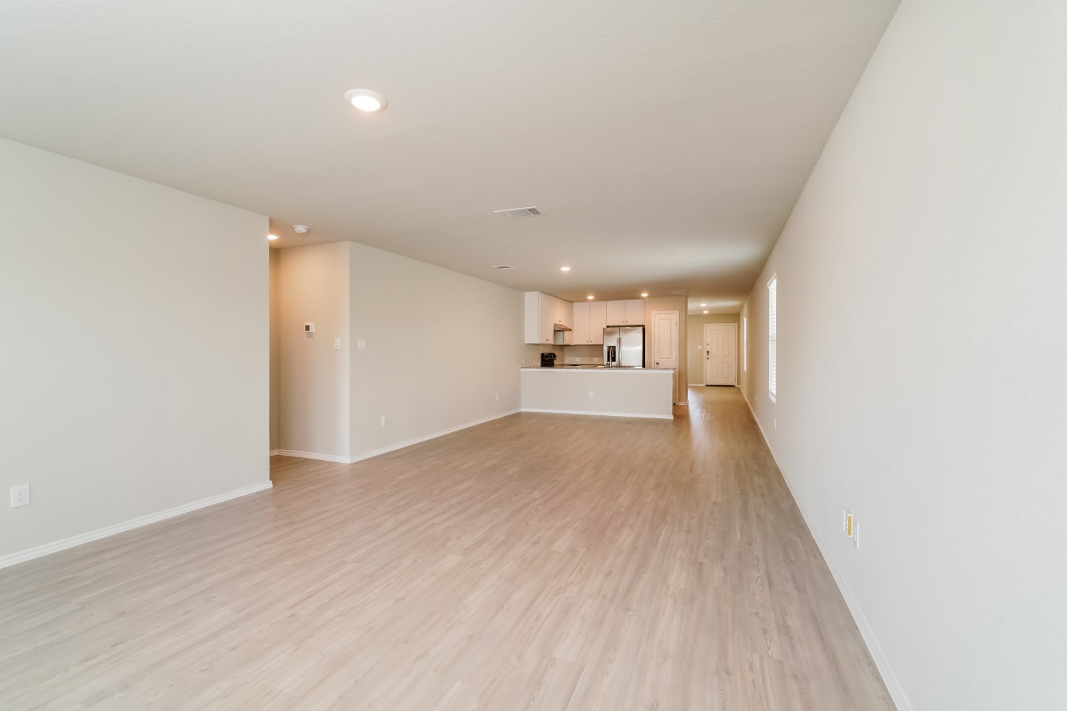 143 Pasadena Pl photo 5