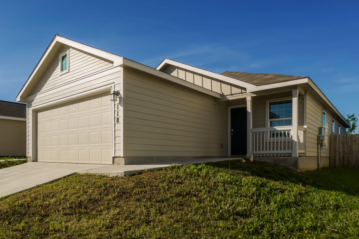 118 Pasadena Pl photo 3