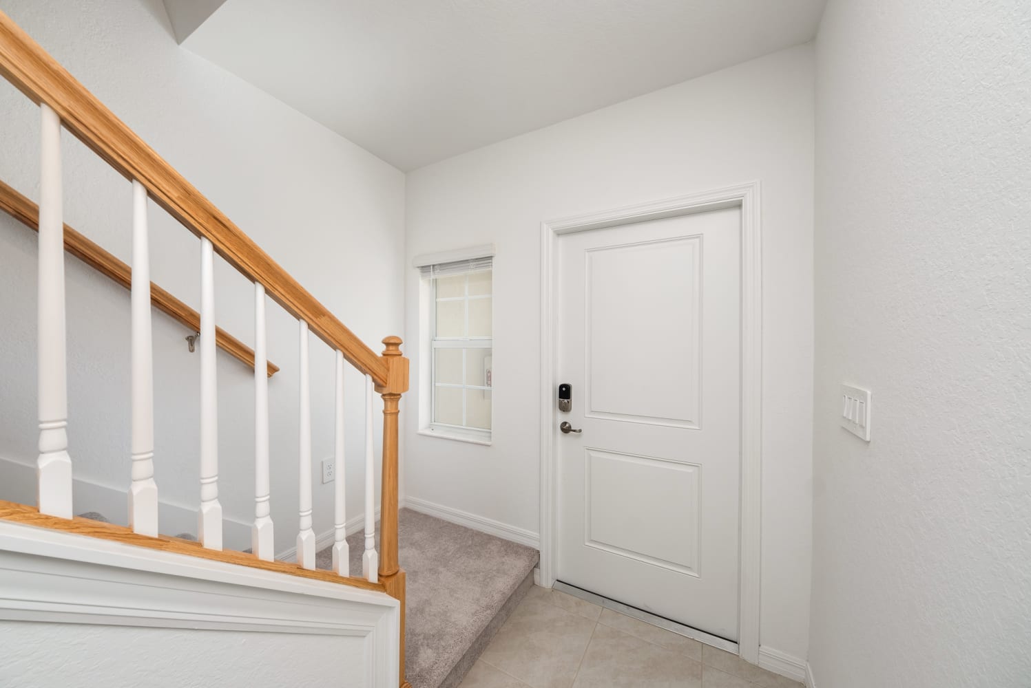 2742 Riverfield Rd photo 3