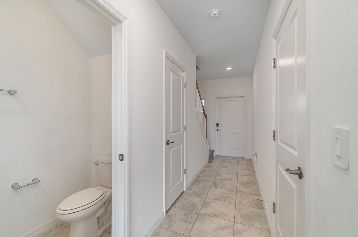 7161 Greenwood Park Cir photo 4