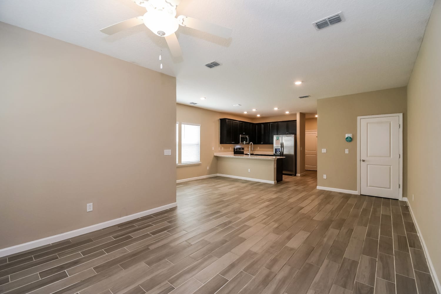 345 Cherry Ridge Dr photo 5