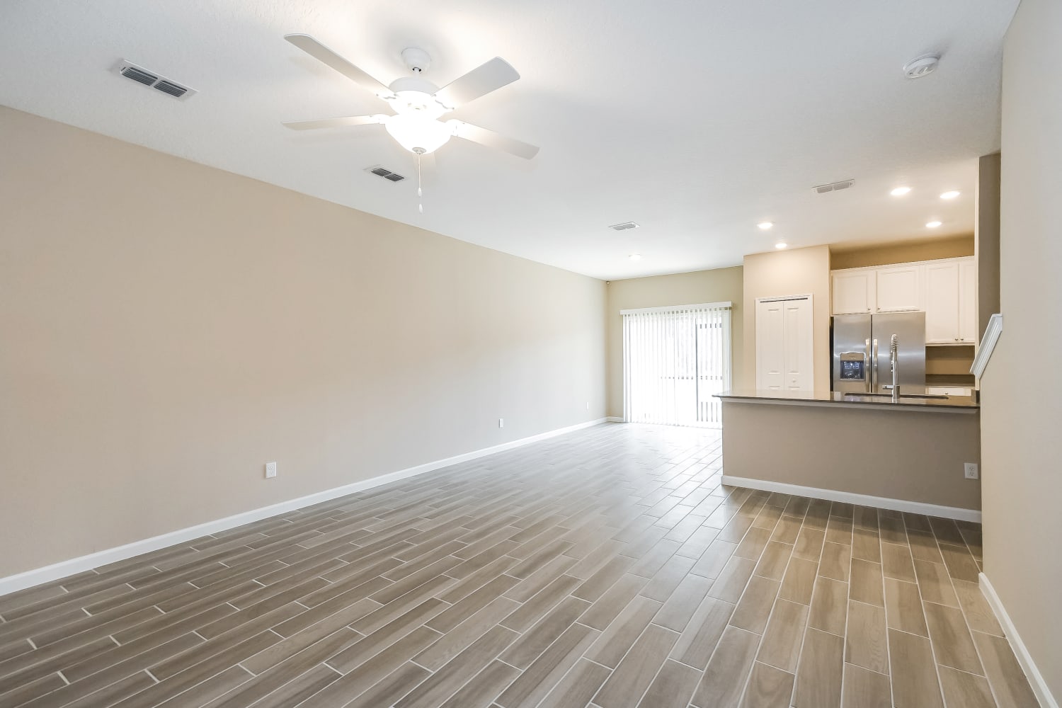 501 Cherry Ridge Dr photo 5
