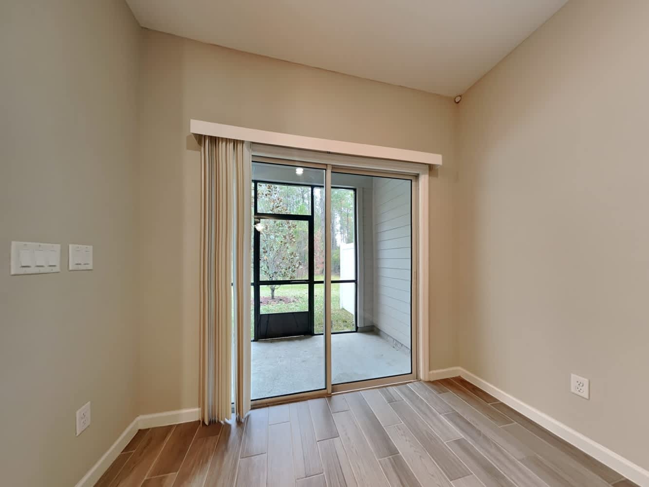 1228 Coastal Meadow Trl photo 5