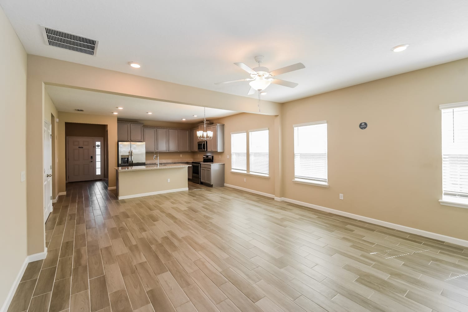 9998 Lemon Grass Ln photo 4