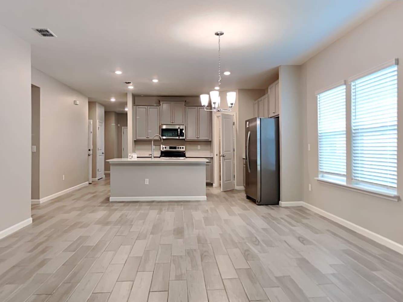 9822 Lemon Grass Ln photo 4