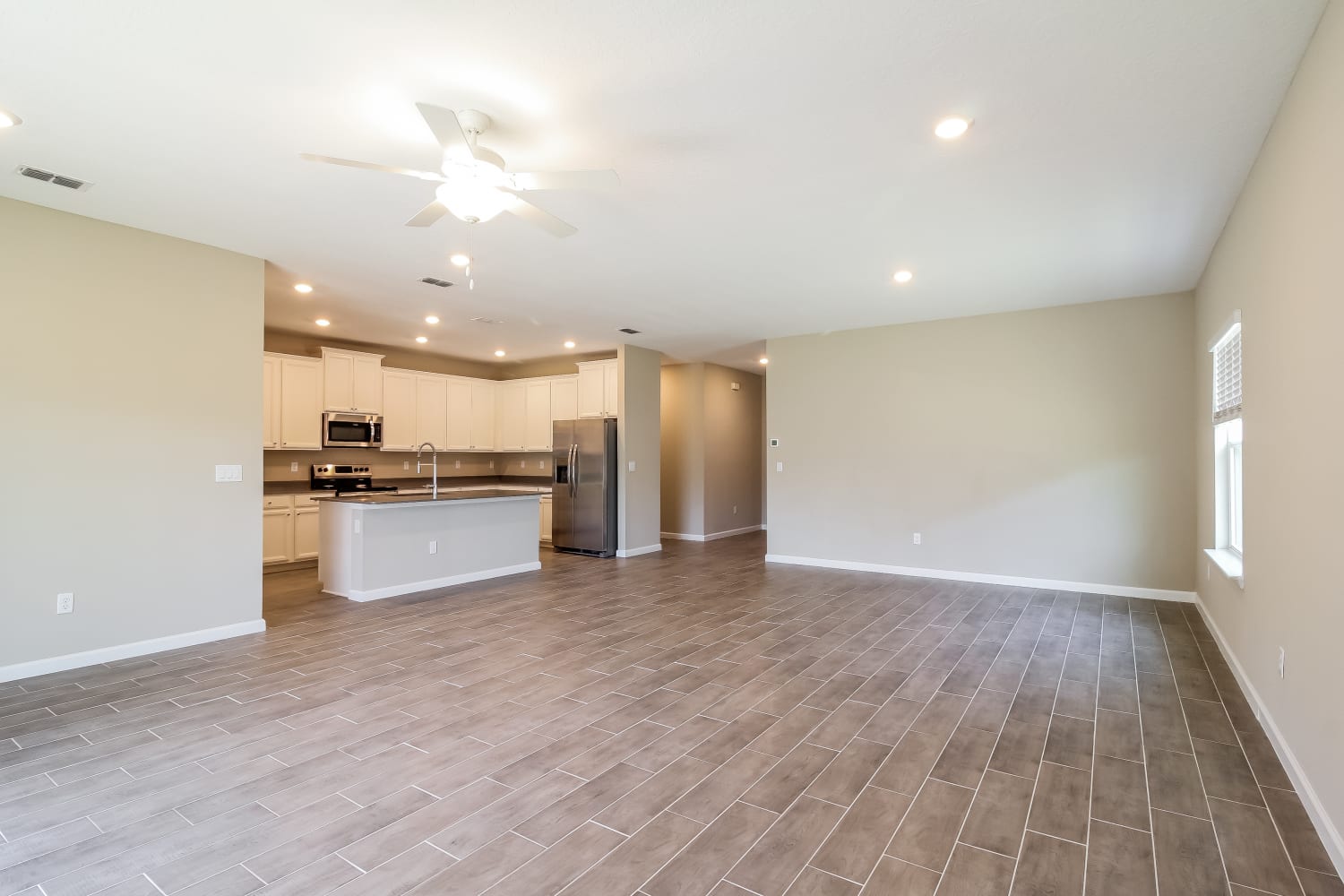 6786 Falls Chase Ln photo 5