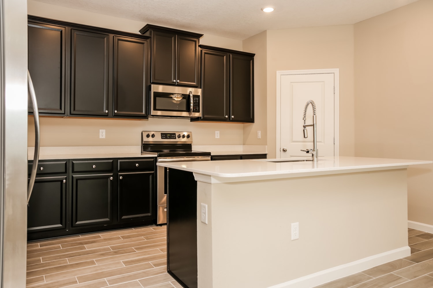 6745 Tidal Creek Ln photo 5