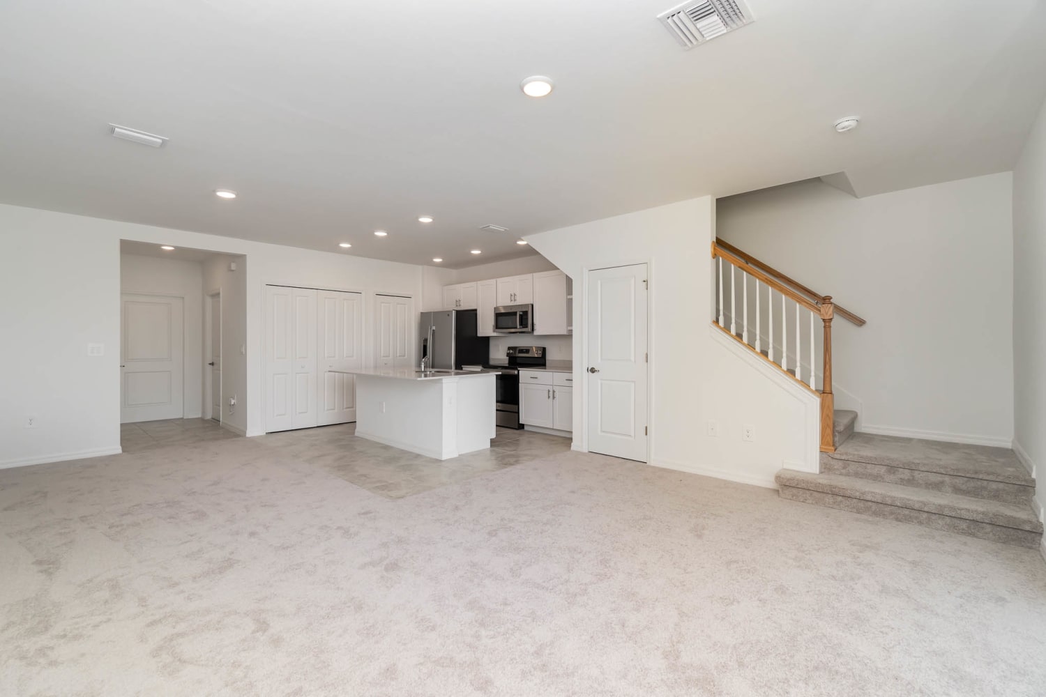 10366 Bradmore Rd photo 3