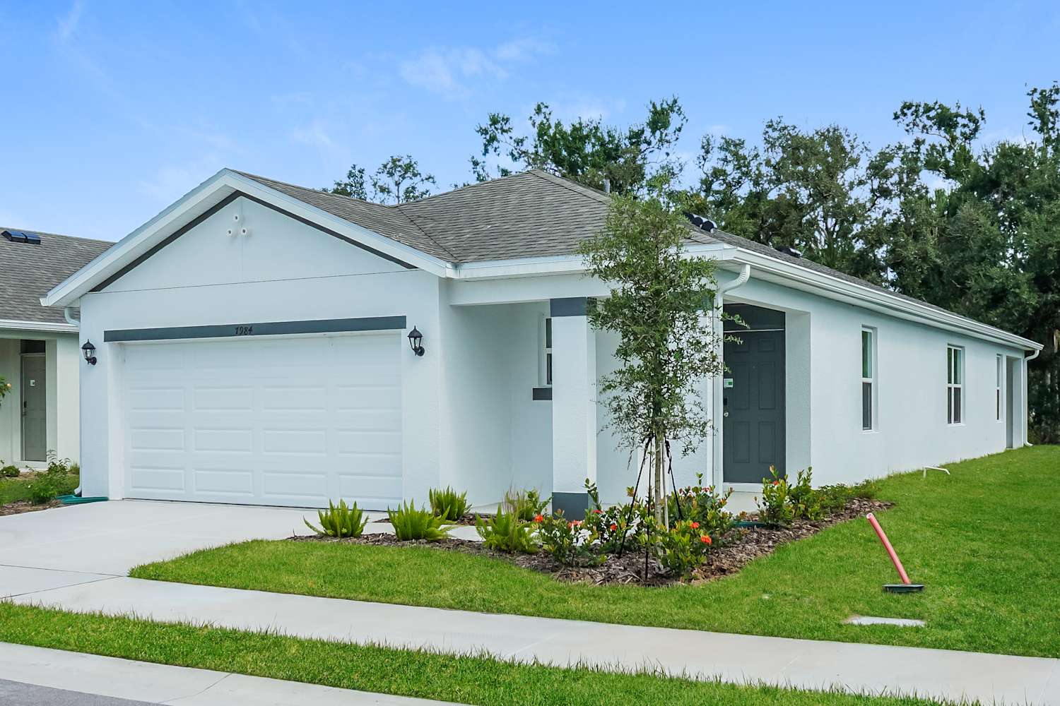 7984 Majestic Palms Court photo 3