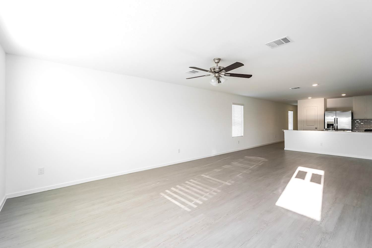 9612 Verite Street photo 5