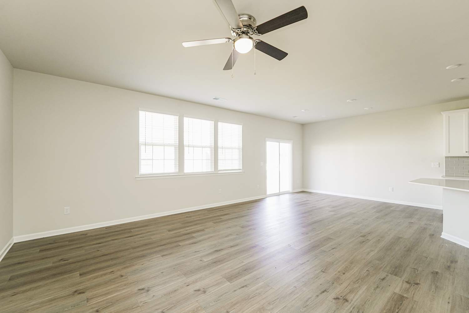 2345 Ravenglass Way photo 4
