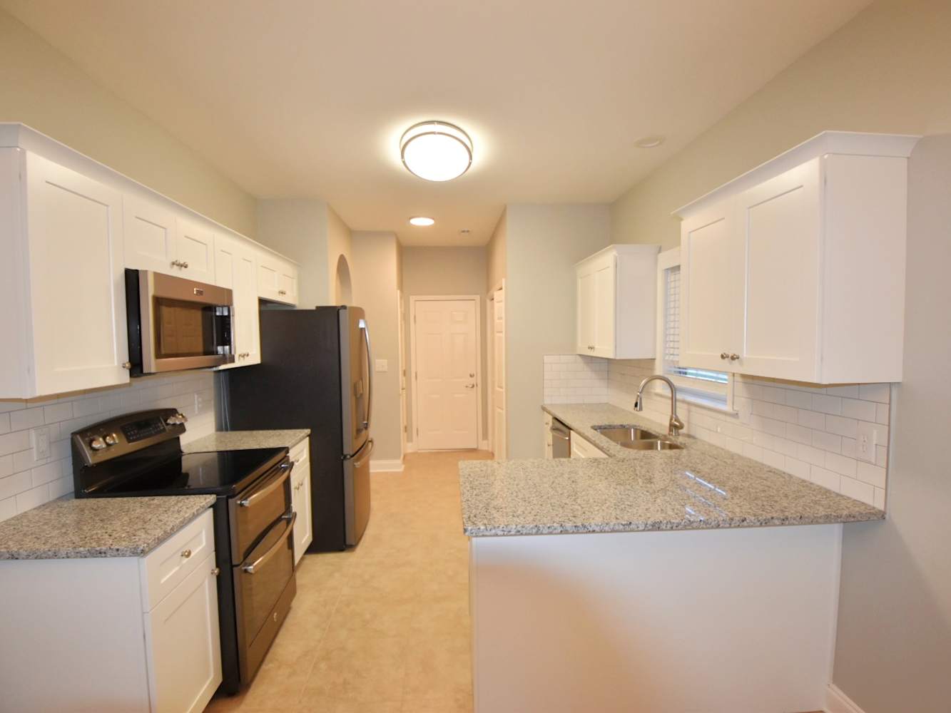 2367 Eagle Glen Ct photo 5