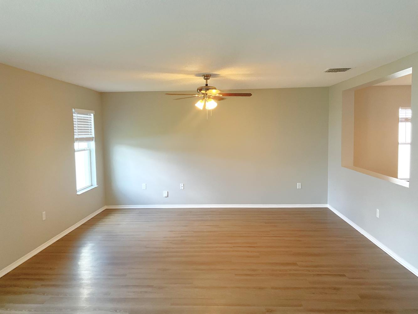 2306 Plantation Oak Dr photo 3