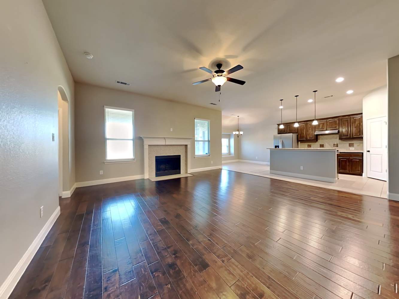 5629 Park View Dr photo 4