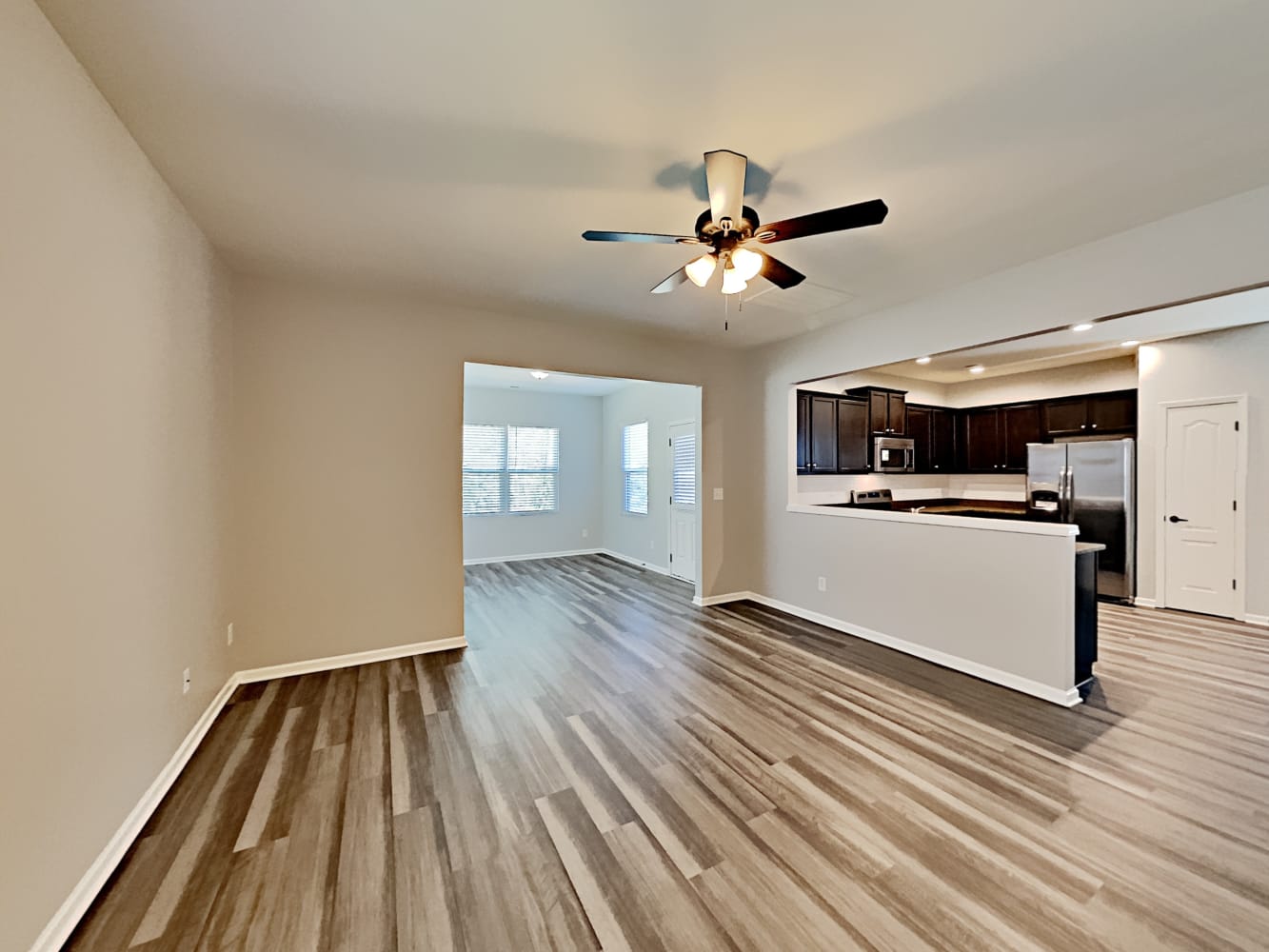 8819 Balsam Bay Rd photo 4