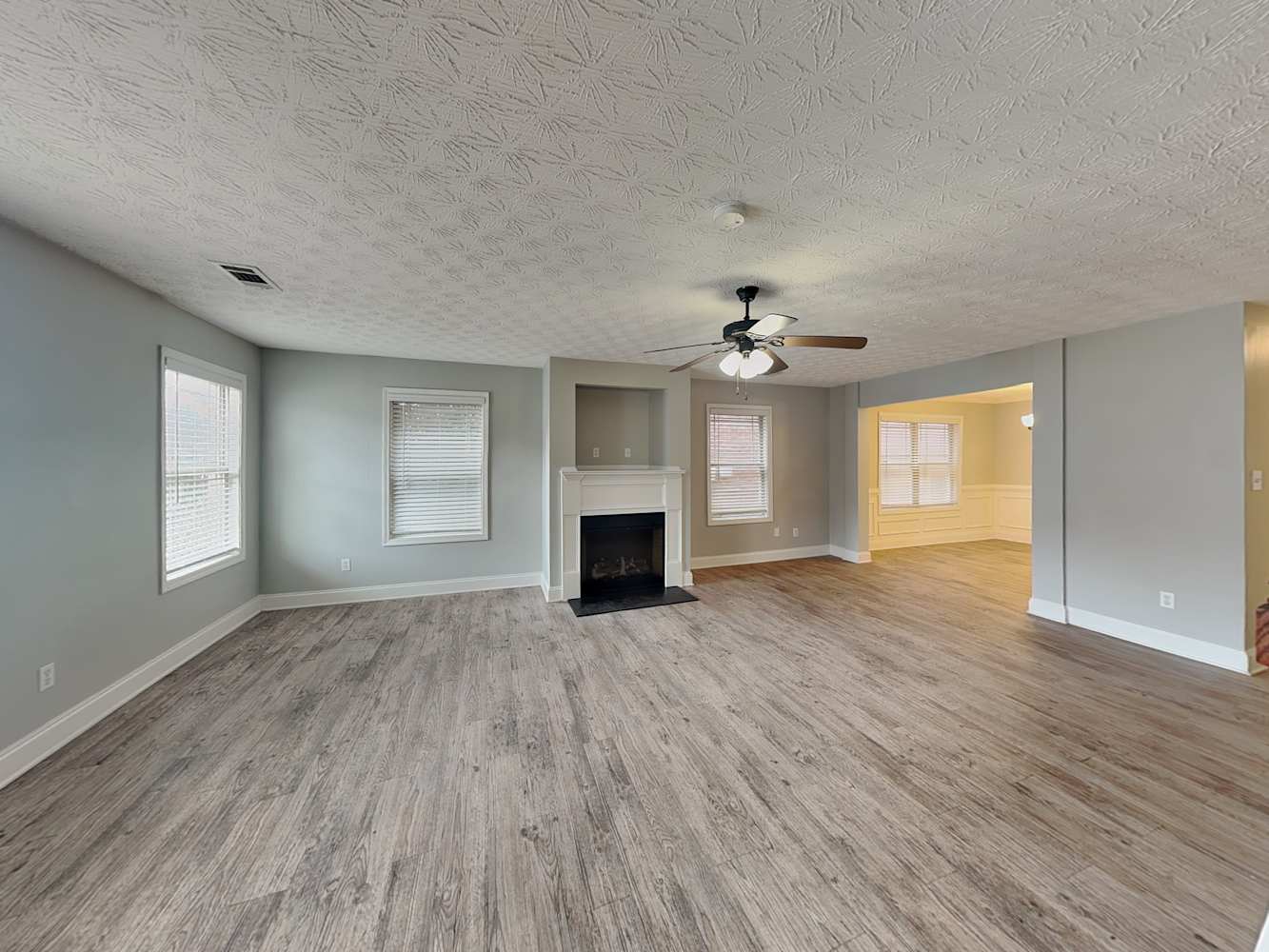 113 Daisy Cir photo 5