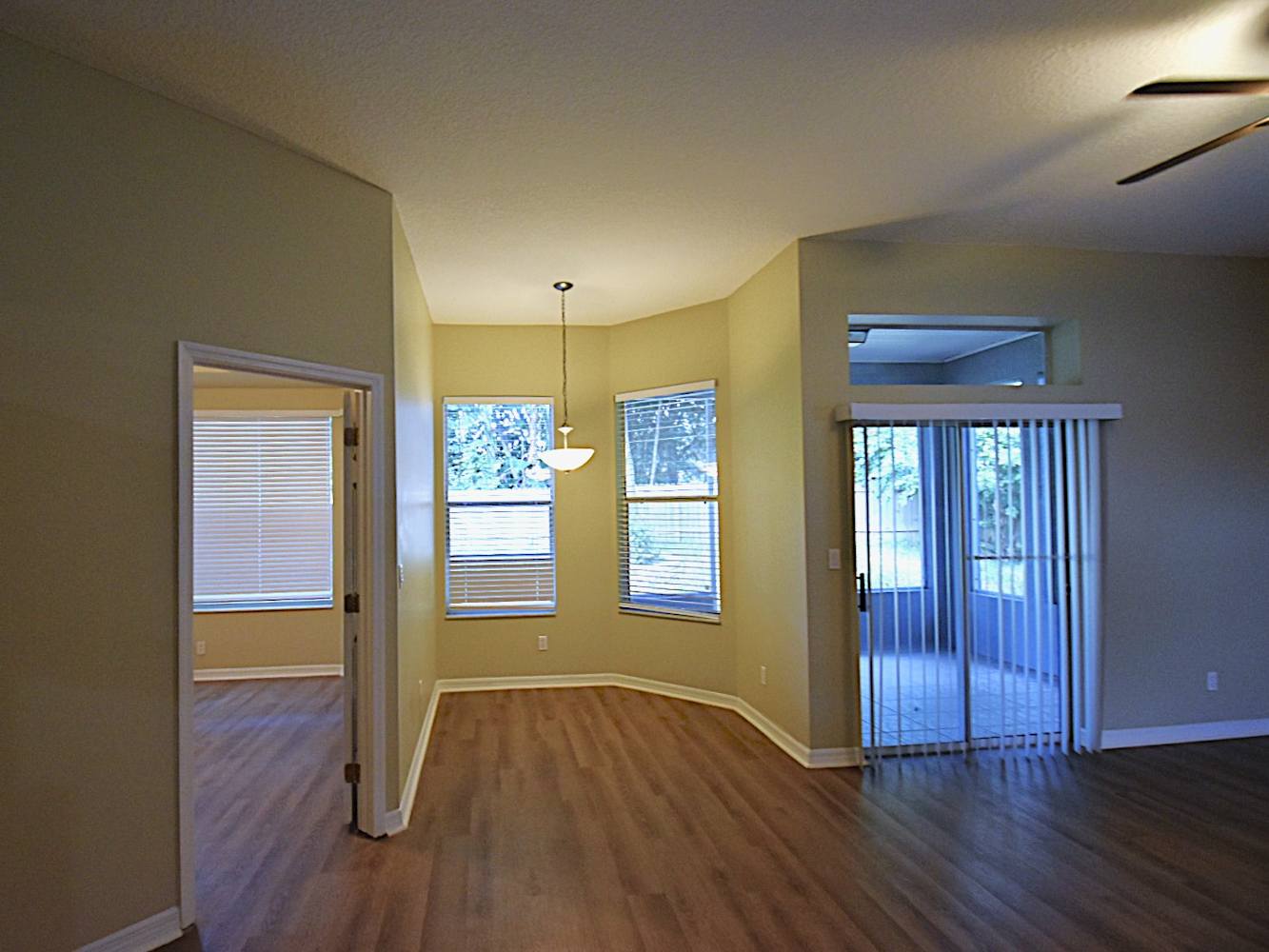 2957 Sebastian Ln photo 4