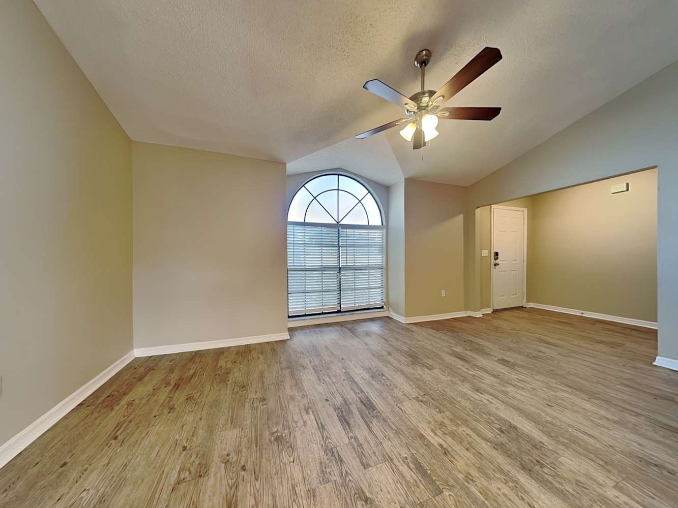 11401 Andy Dr photo 3