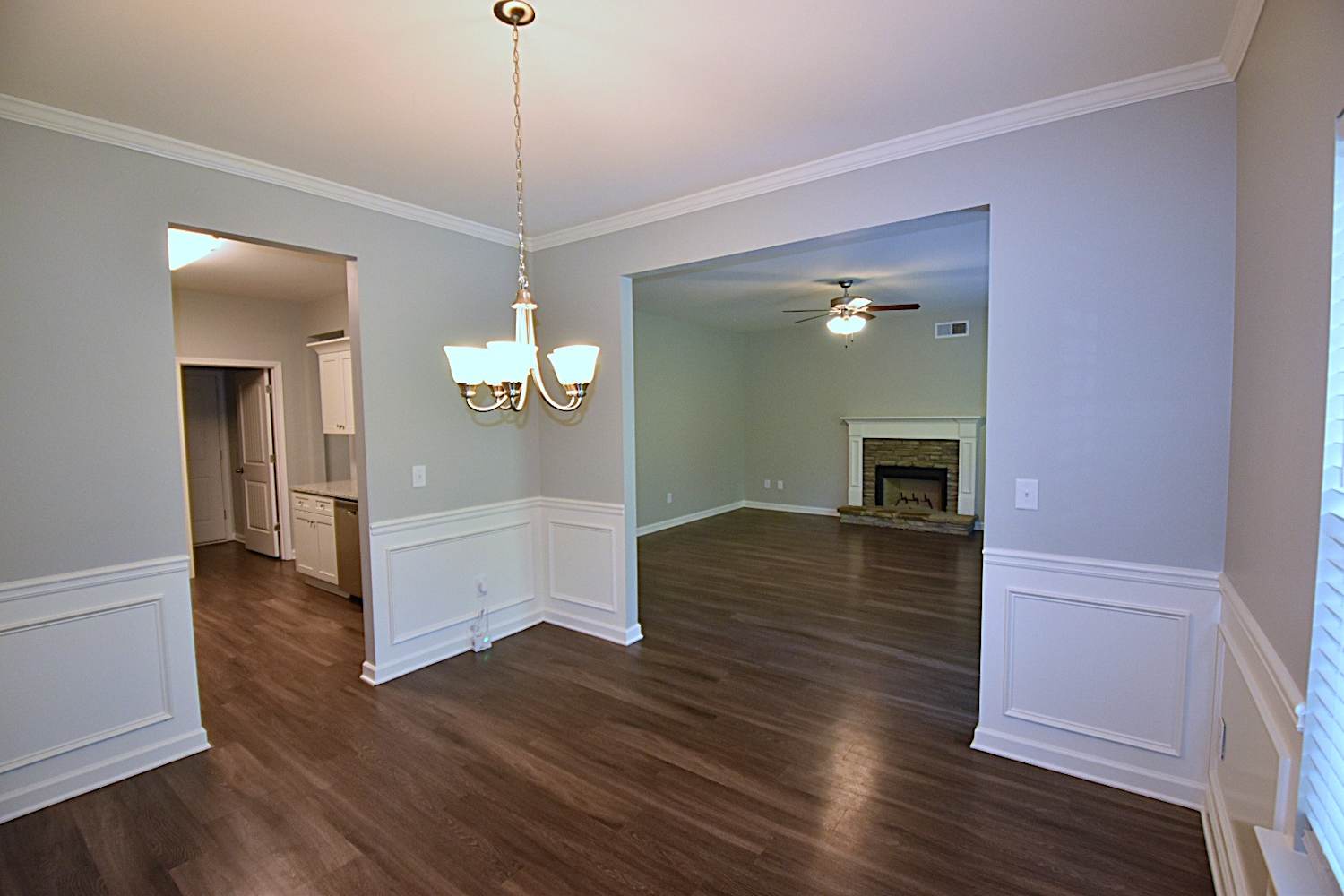 26 Oakbrook Dr SW photo 5