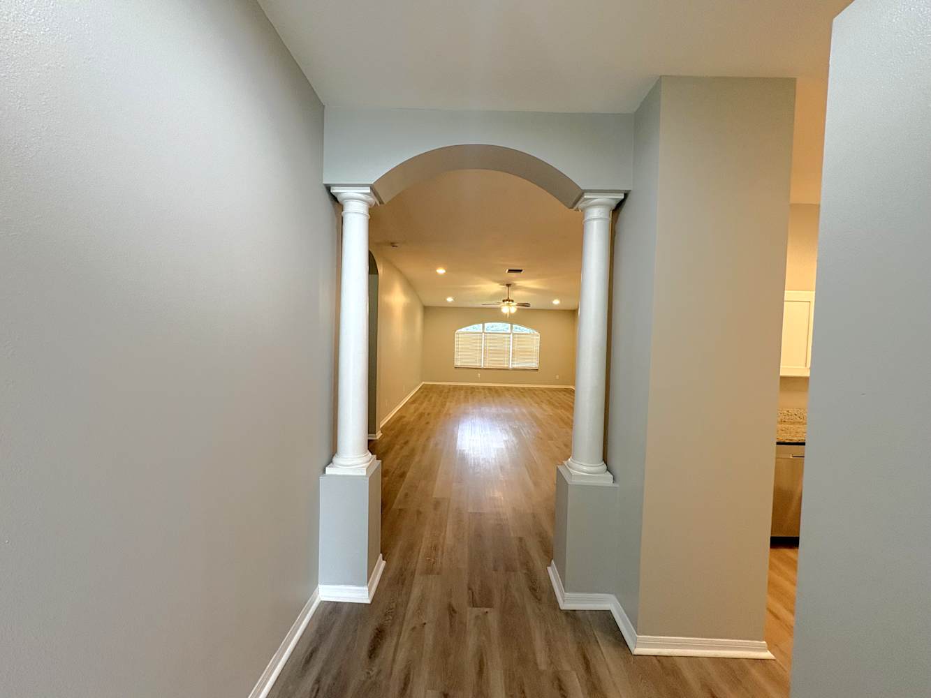 5902 Falconpark Ct photo 5
