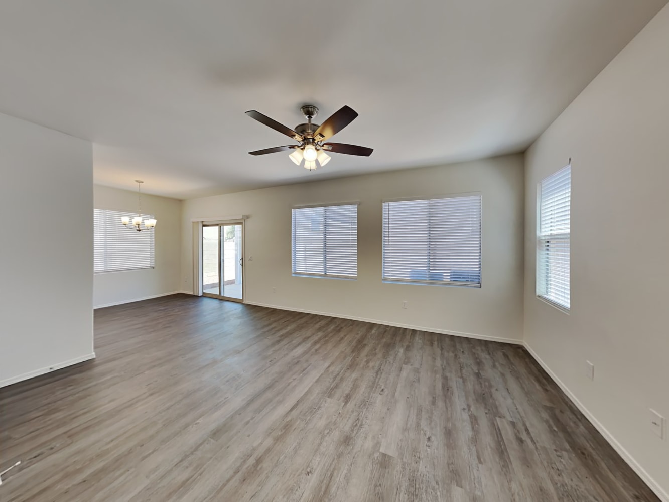 4210 W Irwin Ave photo 4