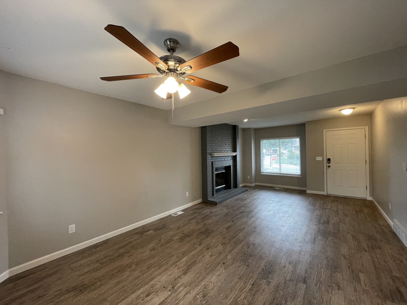 7980 Dakota Ridge Pl photo 2