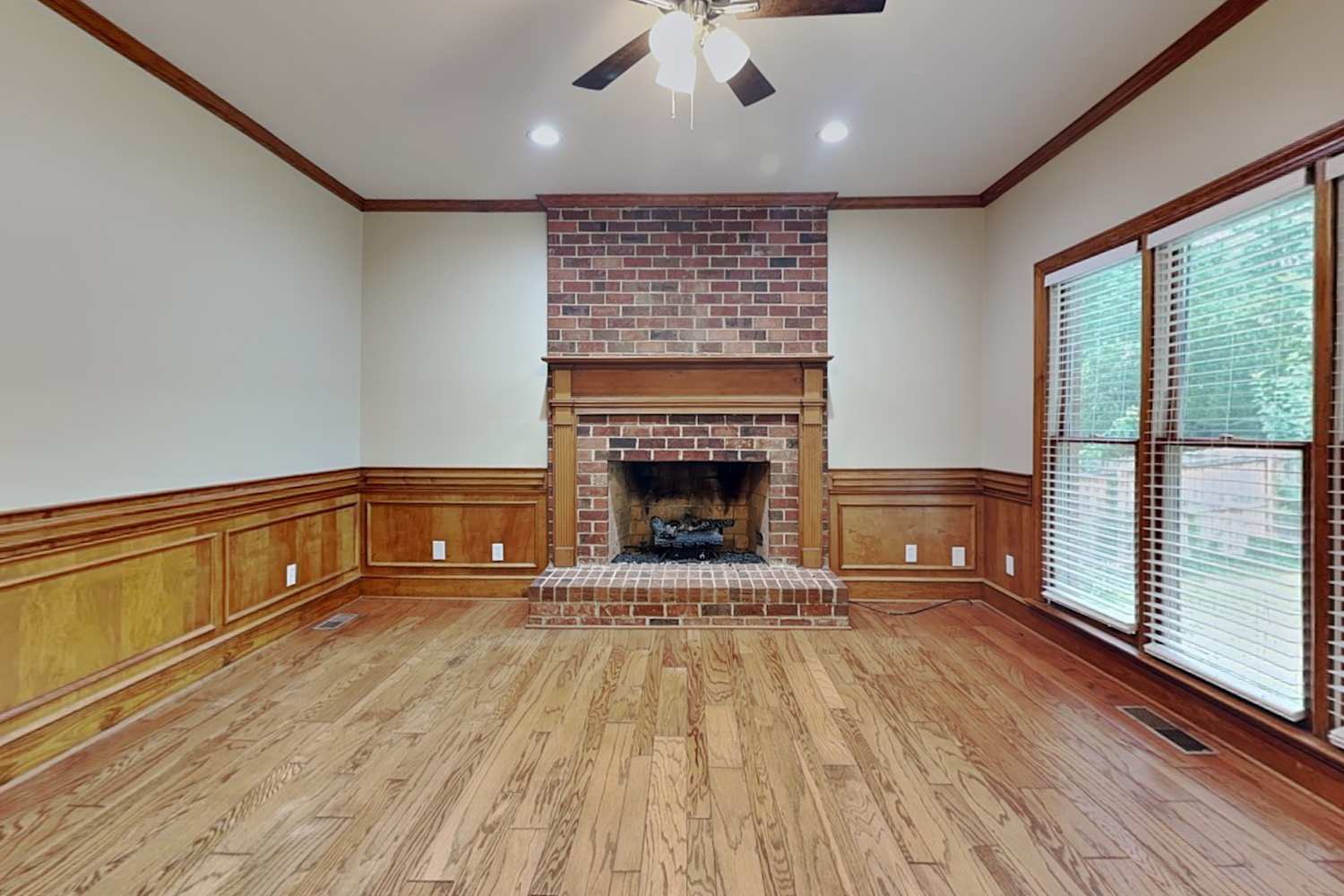 1002 Briarcliff Rd photo 4
