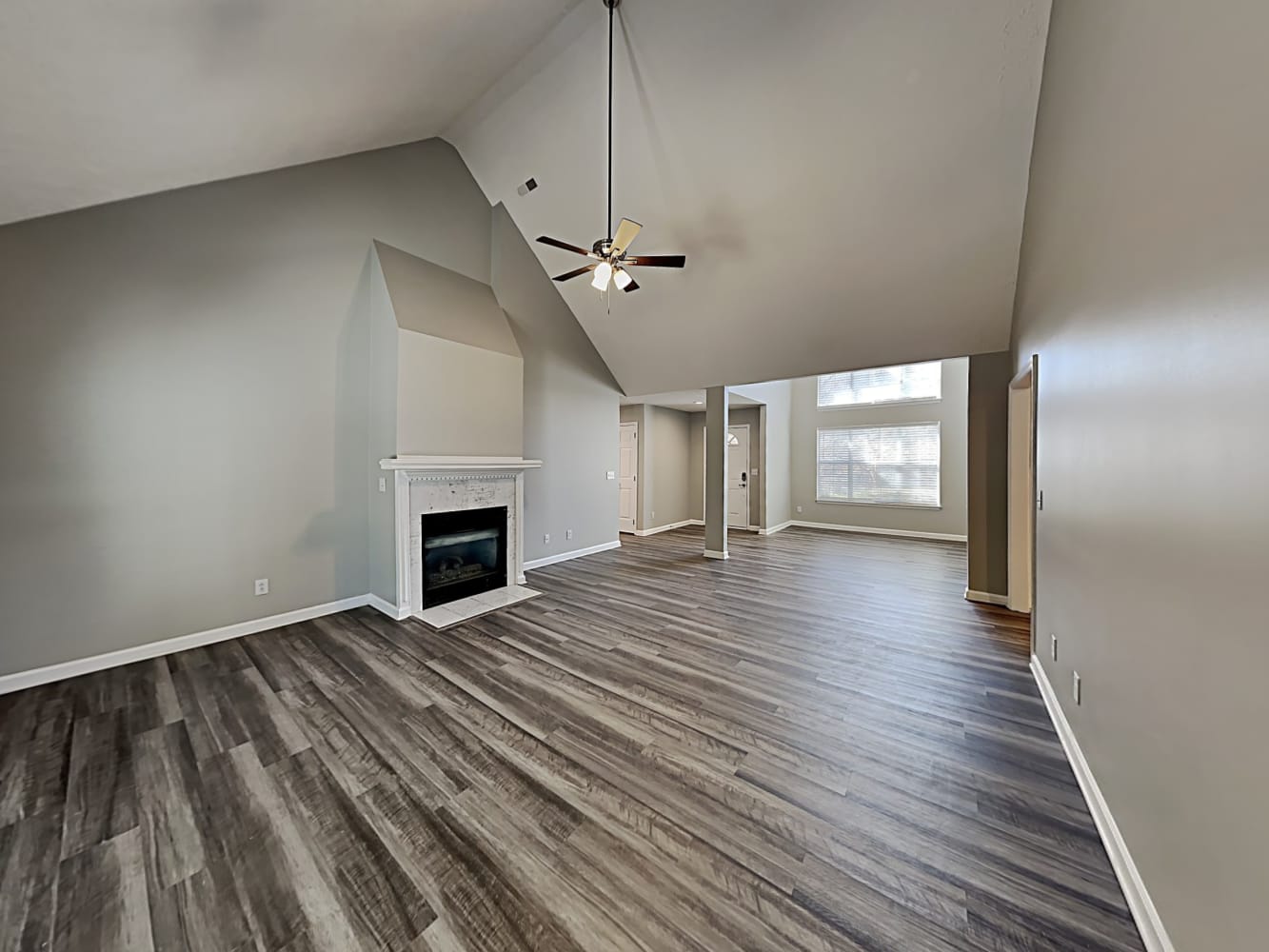6808 Loretta Pl photo 4