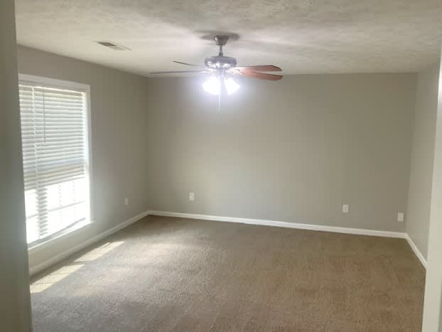 10230 Old Woodland Entry photo 5