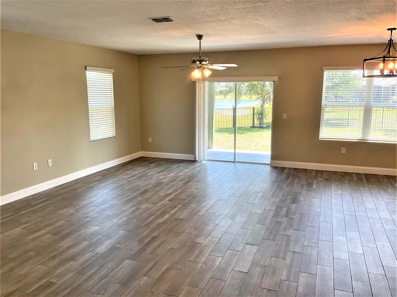 4505 Pagosa Springs Cir photo 4