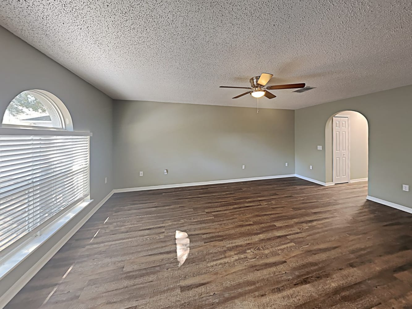 30450 Birdhouse Dr photo 5