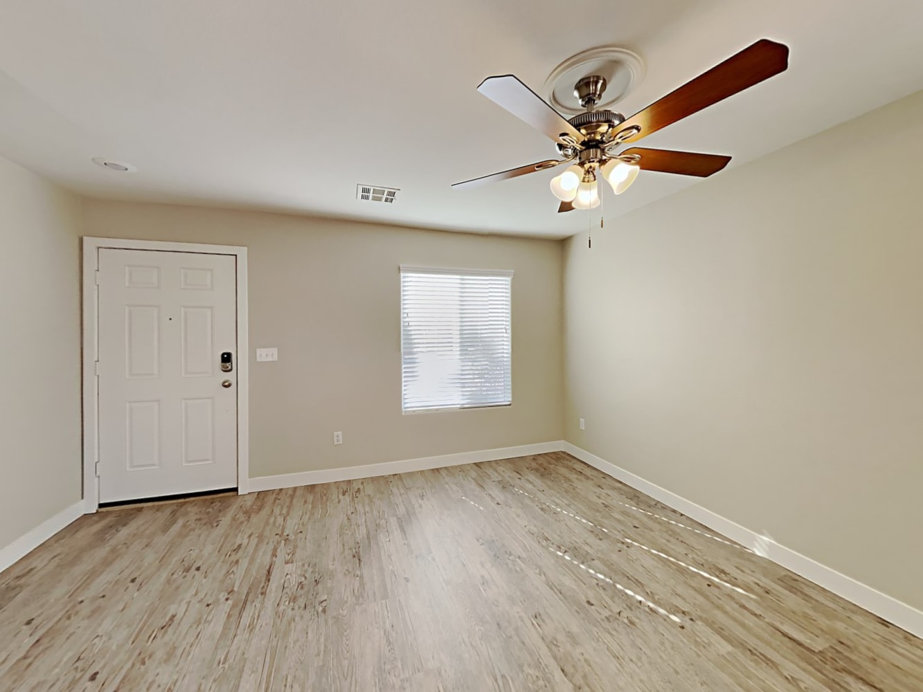 3676 Patrolina Ave photo 4