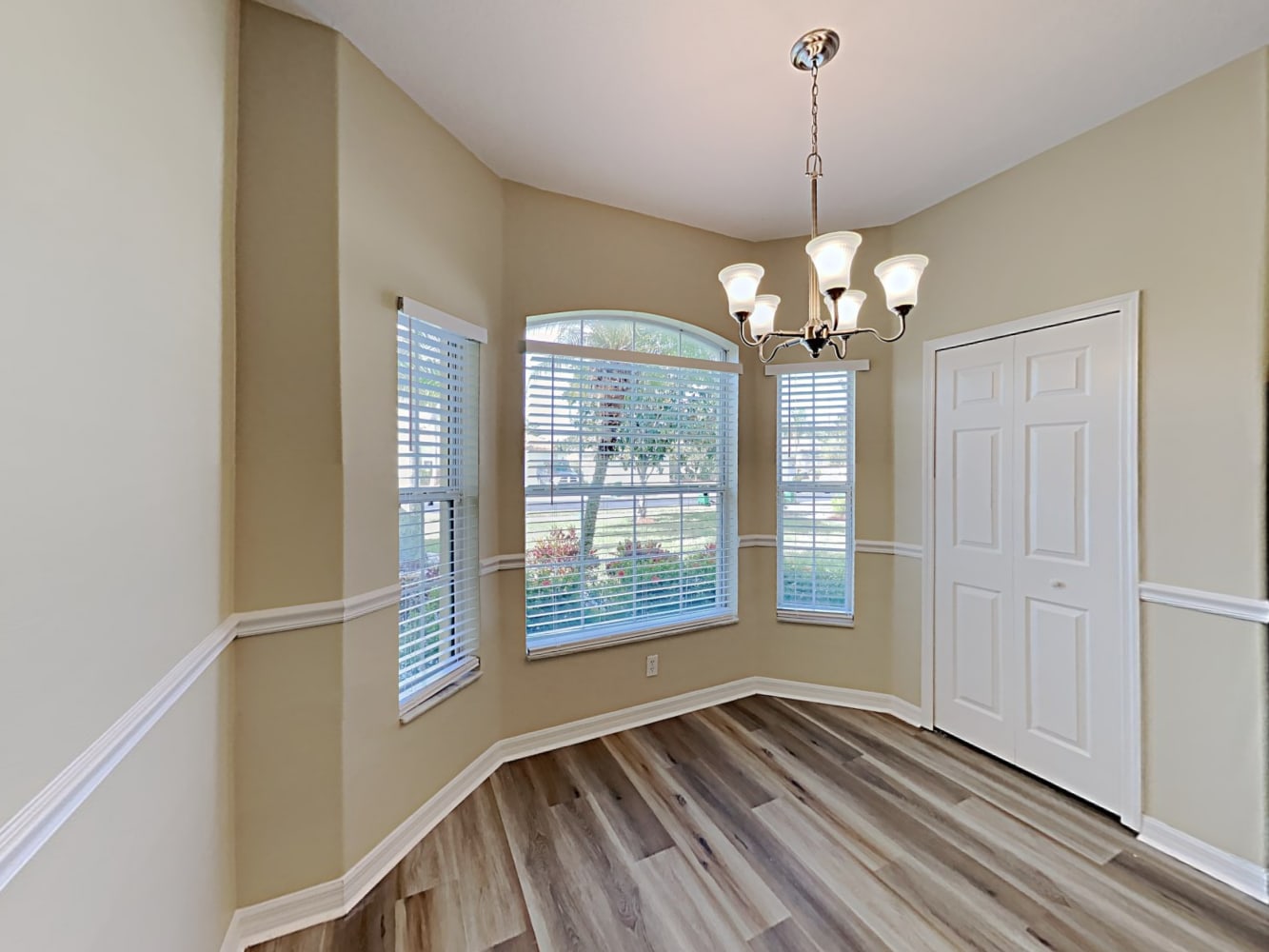 4691 Portage Trl photo 5